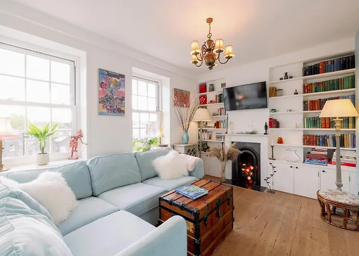 Pass The Keys Stylish Apartment In The Heart Of Clerkenwell